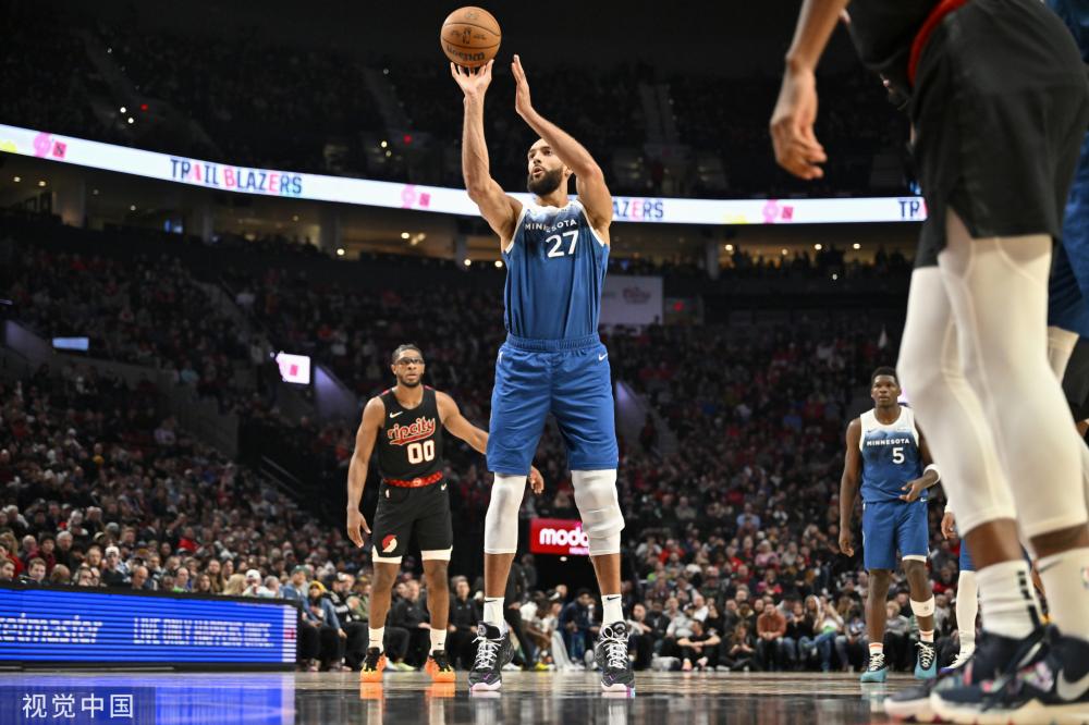 也让他在球 也让他在球